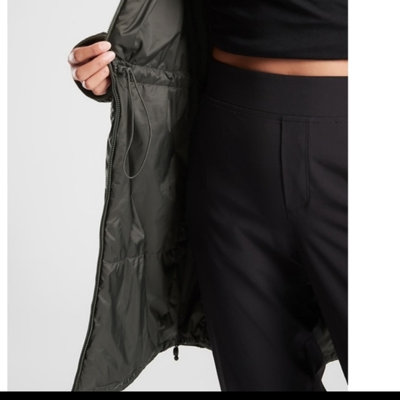 Athleta Summit Insulated Primaloft Shell Jacket, XS - Picture 3 of 5